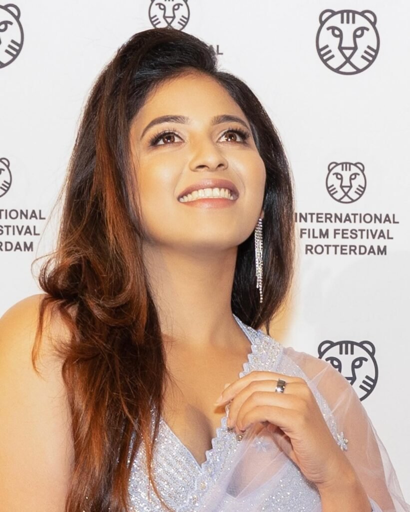 Actress Anjali