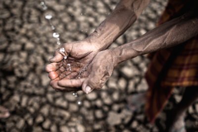 “Facing the Heat: Can Kochi Overcome Its Water Crisis Like Bangalore Did?”