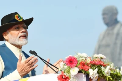 PM Modi Advocates for ‘One Nation, One Civil Code’ at National Unity Day, Targets ‘Urban Naxals’ and Praises J&K’s Integration