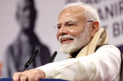 PM Modi Accuses Congress of Divisive Politics, Slams Support for Article 370 Ahead of Maharashtra Elections