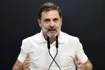 Rahul Gandhi Calls Air Pollution a ‘National Emergency’, Urges Collective Action